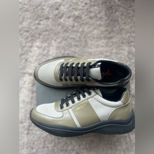 Prada shoes size 10